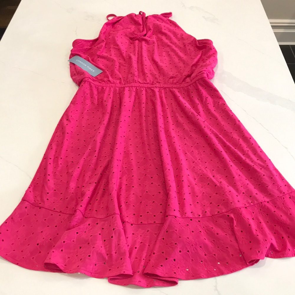 Women’s dress. Size 14